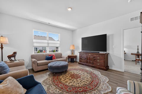 Tiny photo for 1382 Aspen Lane, Pingree Grove, IL 60140 (MLS # 12698183)