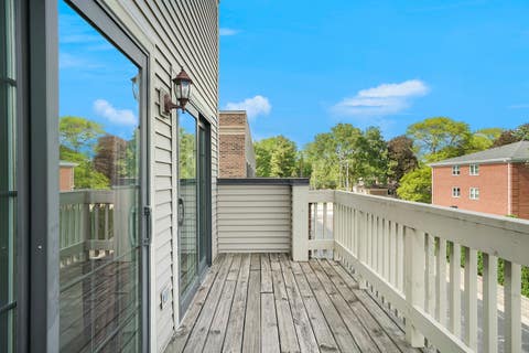 Tiny photo for 185 N Hickory Avenue, Arlington Heights, IL 60004 (MLS # 12723790)