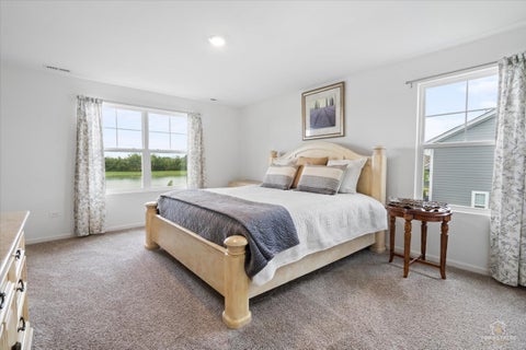 Tiny photo for 695 Kentshire Circle, Elgin, IL 60124 (MLS # 12766249)