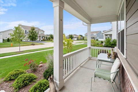 Tiny photo for 695 Kentshire Circle, Elgin, IL 60124 (MLS # 12766249)