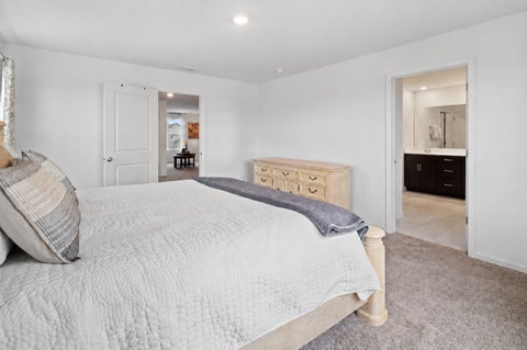 Tiny photo for 695 Kentshire Circle, Elgin, IL 60124 (MLS # 12766249)
