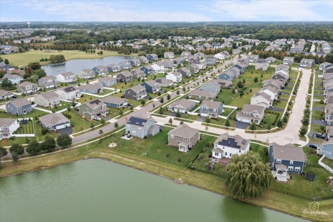 Tiny photo for 695 Kentshire Circle, Elgin, IL 60124 (MLS # 12766249)