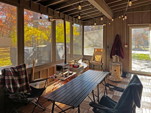 Tiny photo for 109 Crooked Creek Trail, Barrington, IL 60010 (MLS # 12513917)