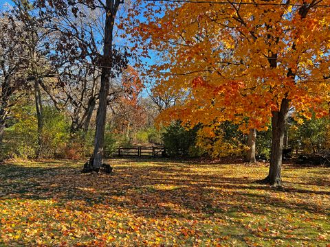 Tiny photo for 109 Crooked Creek Trail, Barrington, IL 60010 (MLS # 12513917)