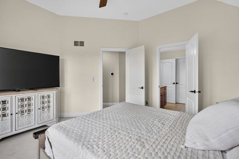 Tiny photo for 5728 Waters Edge Court, Yorkville, IL 60560 (MLS # 12680887)