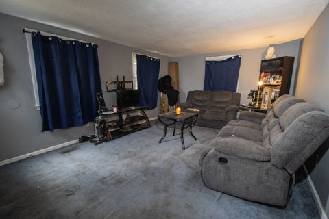 Tiny photo for 377 Florida Avenue, Aurora, IL 60506 (MLS # 12614572)