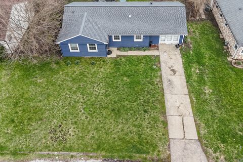 Tiny photo for 377 Florida Avenue, Aurora, IL 60506 (MLS # 12614572)