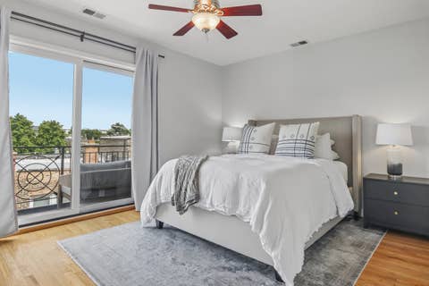 Tiny photo for 1015 S Western Avenue #4, Chicago, IL 60612 (MLS # 12666658)