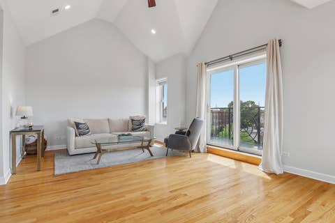 Tiny photo for 1015 S Western Avenue #4, Chicago, IL 60612 (MLS # 12666658)