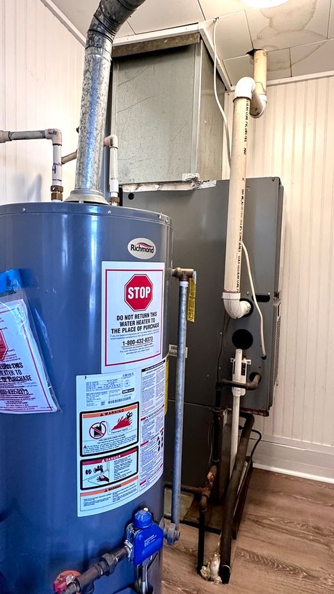 Tiny photo for 503 S Lincoln Street, West Frankfort, IL 62896 (MLS # 12547578)