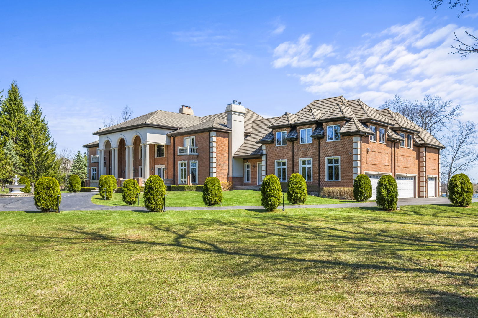 27147 N Chevy Chase Road
