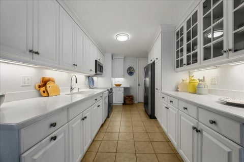 Tiny photo for 1630 Sheridan Road #2G, Wilmette, IL 60091 (MLS # 12771942)