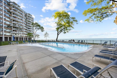 Tiny photo for 1630 Sheridan Road #2G, Wilmette, IL 60091 (MLS # 12771942)