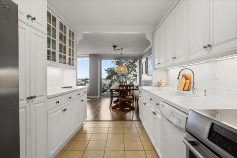 Tiny photo for 1630 Sheridan Road #2G, Wilmette, IL 60091 (MLS # 12771942)