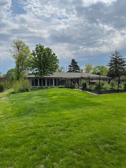 Tiny photo for 13210 S 85th Avenue, Palos Park, IL 60464 (MLS # 12573974)