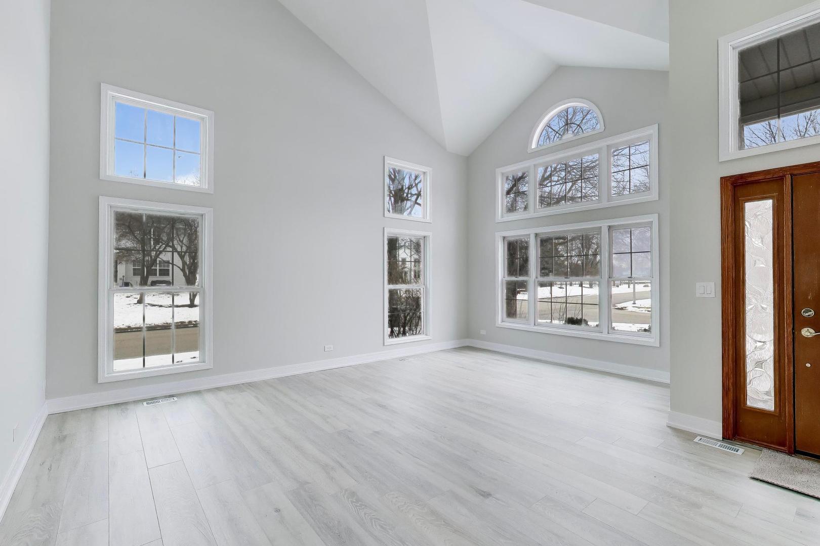 1137 FIELDSTONE Lane