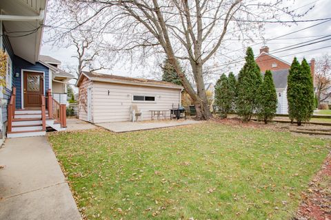 Tiny photo for 127 Belle Plaine Avenue, Park Ridge, IL 60068 (MLS # 12539655)