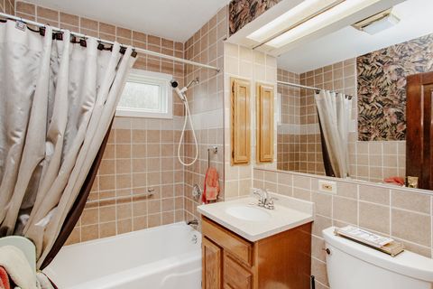 Tiny photo for 127 Belle Plaine Avenue, Park Ridge, IL 60068 (MLS # 12539655)