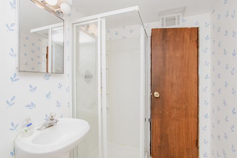 Tiny photo for 127 Belle Plaine Avenue, Park Ridge, IL 60068 (MLS # 12539655)