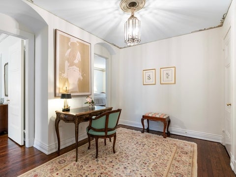 Tiny photo for 232 E Walton Place #3E, Chicago, IL 60611 (MLS # 12754732)