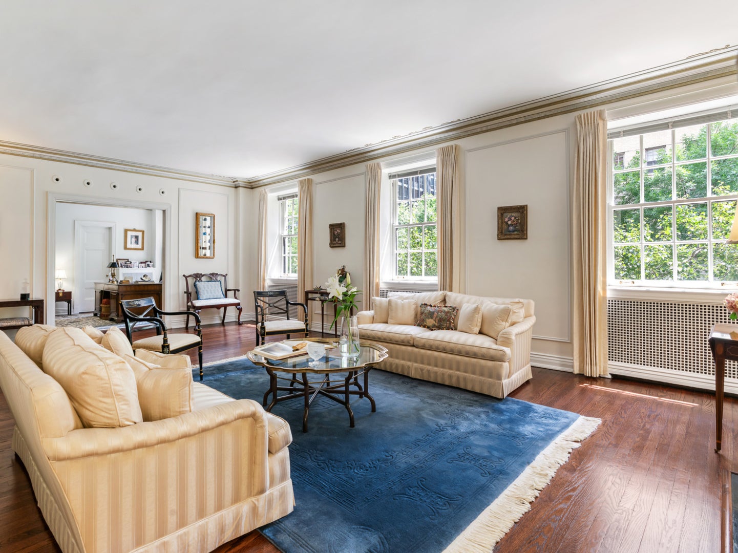 232 E Walton Place 3E
