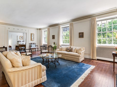 Tiny photo for 232 E Walton Place #3E, Chicago, IL 60611 (MLS # 12754732)