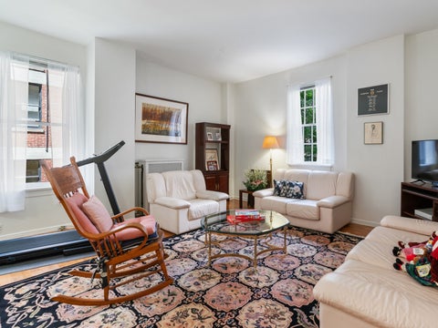 Tiny photo for 232 E Walton Place #3E, Chicago, IL 60611 (MLS # 12754732)