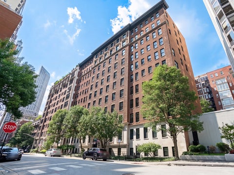 Tiny photo for 232 E Walton Place #3E, Chicago, IL 60611 (MLS # 12754732)