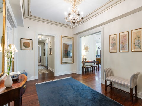 Tiny photo for 232 E Walton Place #3E, Chicago, IL 60611 (MLS # 12754732)
