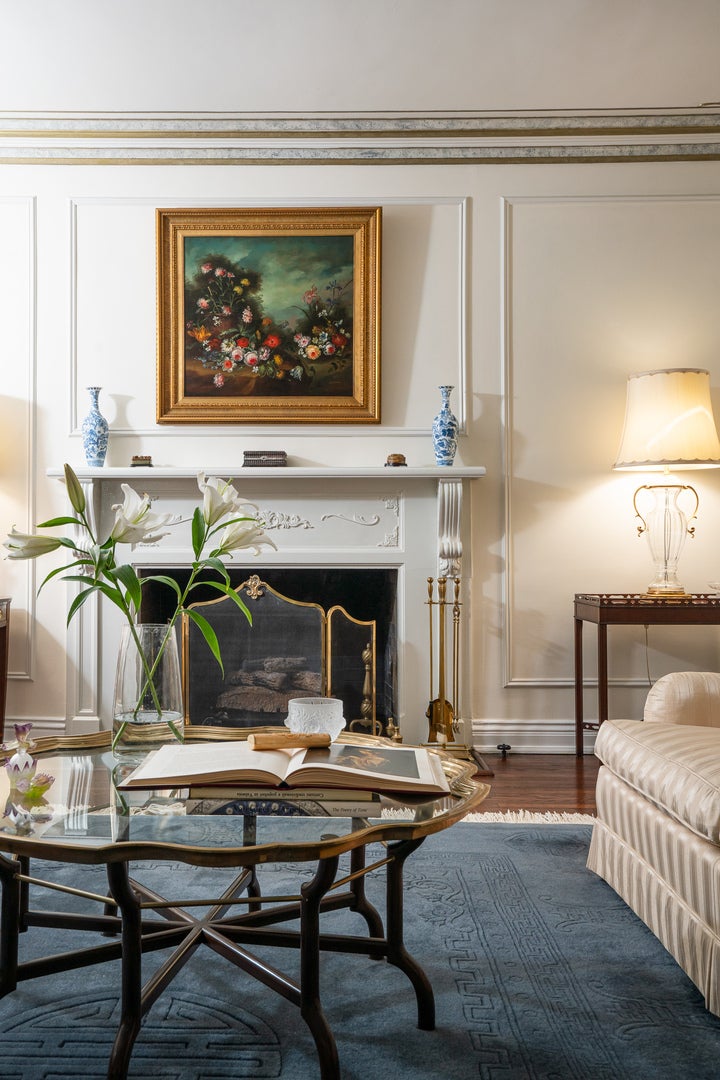 232 E Walton Place 3E