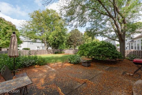 Tiny photo for 498 Capital Lane, Gurnee, IL 60031 (MLS # 12477103)