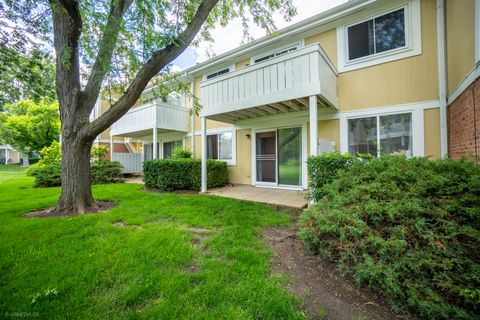 Tiny photo for Buffalo Grove, IL 60089 (MLS # 12690944)