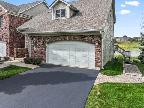 Tiny photo for 566 W Bridge View Court, Palatine, IL 60067 (MLS # 12474434)