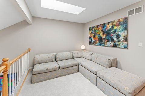 Tiny photo for 566 W Bridge View Court, Palatine, IL 60067 (MLS # 12474434)