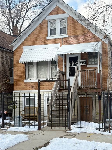 Photo of 2312 S Kolin Avenue, Chicago, IL 60623 (MLS # 12533597)