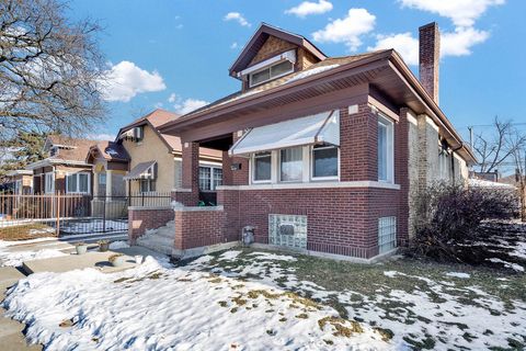 Tiny photo for 9335 S Loomis Street, Chicago, IL 60620 (MLS # 12533174)