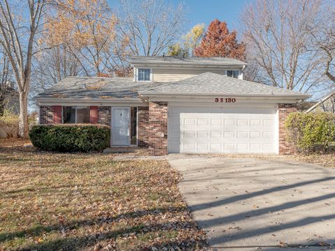 3S130 Bayview Court Warrenville IL 60555