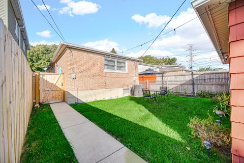 Tiny photo for 13029 S Burley Avenue, Chicago, IL 60633 (MLS # 12492060)