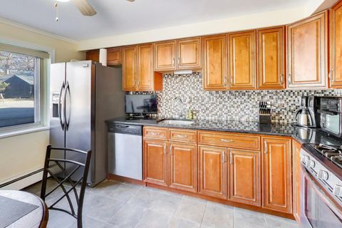 Tiny photo for 7410 W 111th Street #310, Worth, IL 60482 (MLS # 12621940)