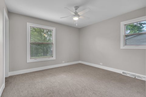 Tiny photo for 440 Huehl Road, Northbrook, IL 60062 (MLS # 12467373)