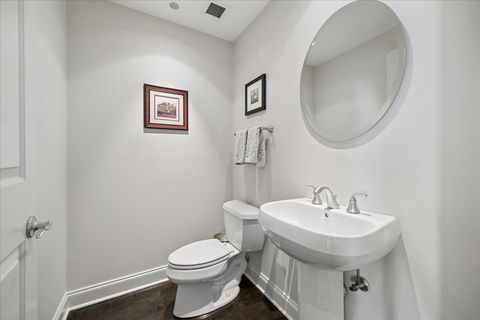 Tiny photo for 333 N Canal Street #3604, Chicago, IL 60606 (MLS # 12561679)