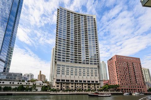 Photo of 333 N Canal Street #3604, Chicago, IL 60606 (MLS # 12561679)