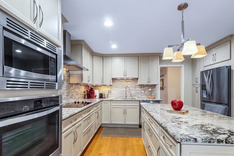 Tiny photo for 1372 Shire Circle, Inverness, IL 60067 (MLS # 12490164)