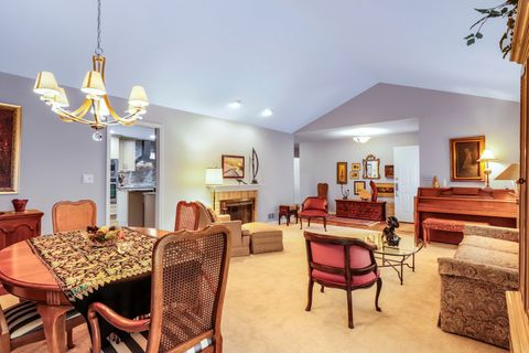 Tiny photo for 1372 Shire Circle, Inverness, IL 60067 (MLS # 12490164)