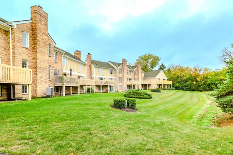 Tiny photo for 1372 Shire Circle, Inverness, IL 60067 (MLS # 12490164)