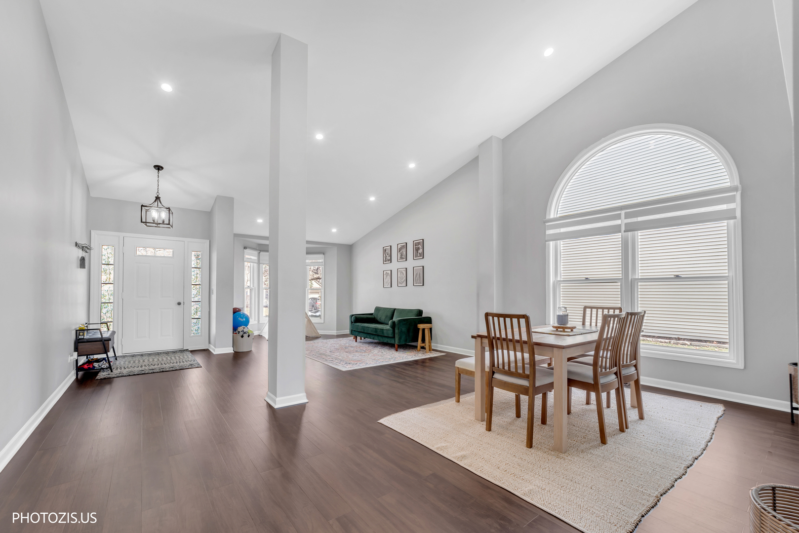 5221 Conifer Lane