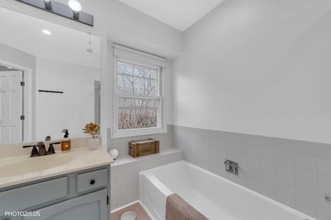 Tiny photo for 5221 Conifer Lane, Gurnee, IL 60031 (MLS # 12611085)