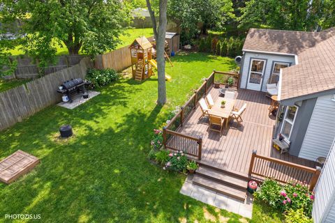 Tiny photo for 5221 Conifer Lane, Gurnee, IL 60031 (MLS # 12611085)