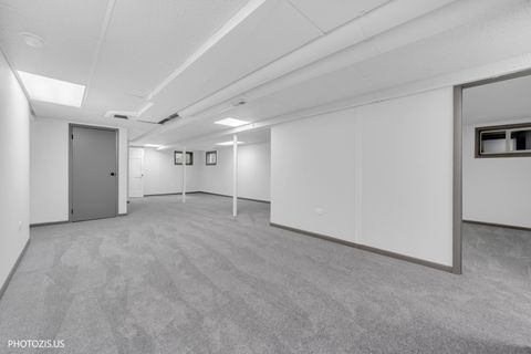 Tiny photo for 5221 Conifer Lane, Gurnee, IL 60031 (MLS # 12611085)