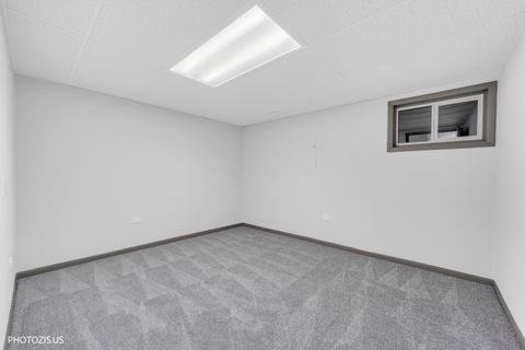 Tiny photo for 5221 Conifer Lane, Gurnee, IL 60031 (MLS # 12611085)